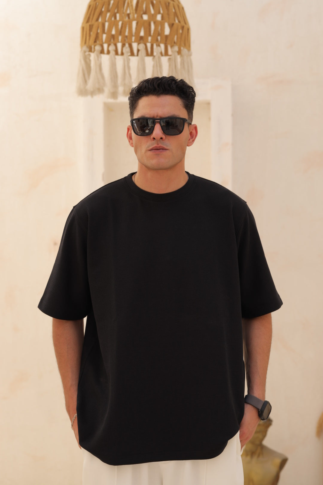 Round T-shirt - Black