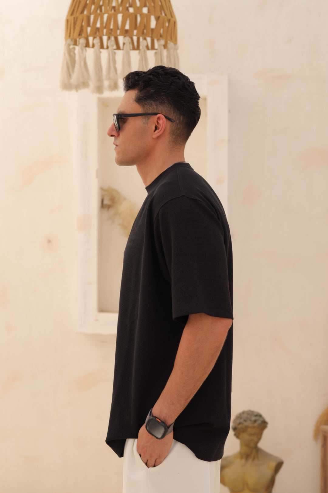 Round T-shirt - Black