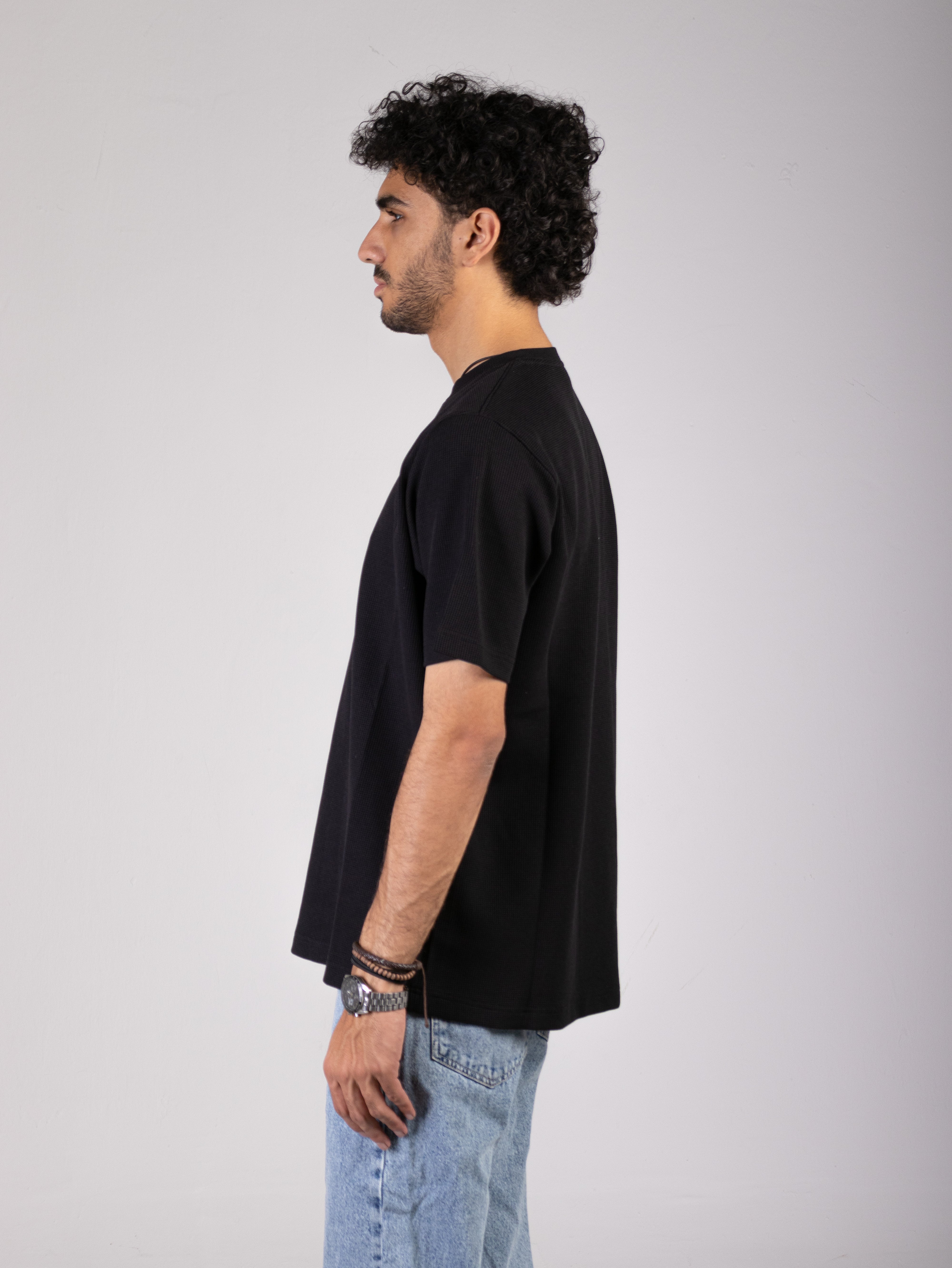 Round T-shirt - Black